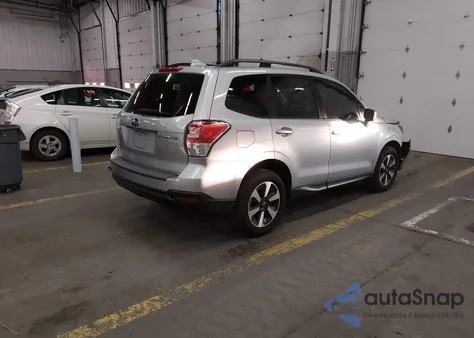 2017 Subaru Forester 2.5I from USA, damaged, VIN JF2SJABC9HH563131